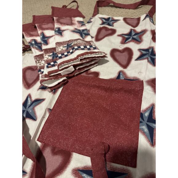 Patriotic Apron & Towel Set – Hearts & Stars – 4 pc NEW - Picture 2 of 2